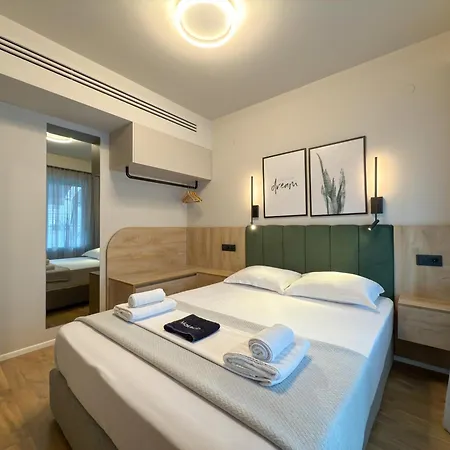 Liv Luxury Mini Penthouse Center 7b Appartement *