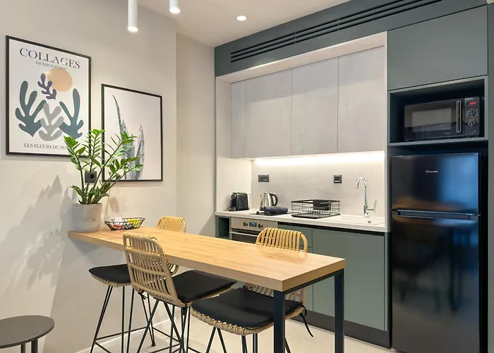 Liv Luxury Mini Penthouse Center 7b דירה סלוניקי