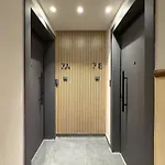 Liv Luxury Mini Penthouse Center 7b Apartmán